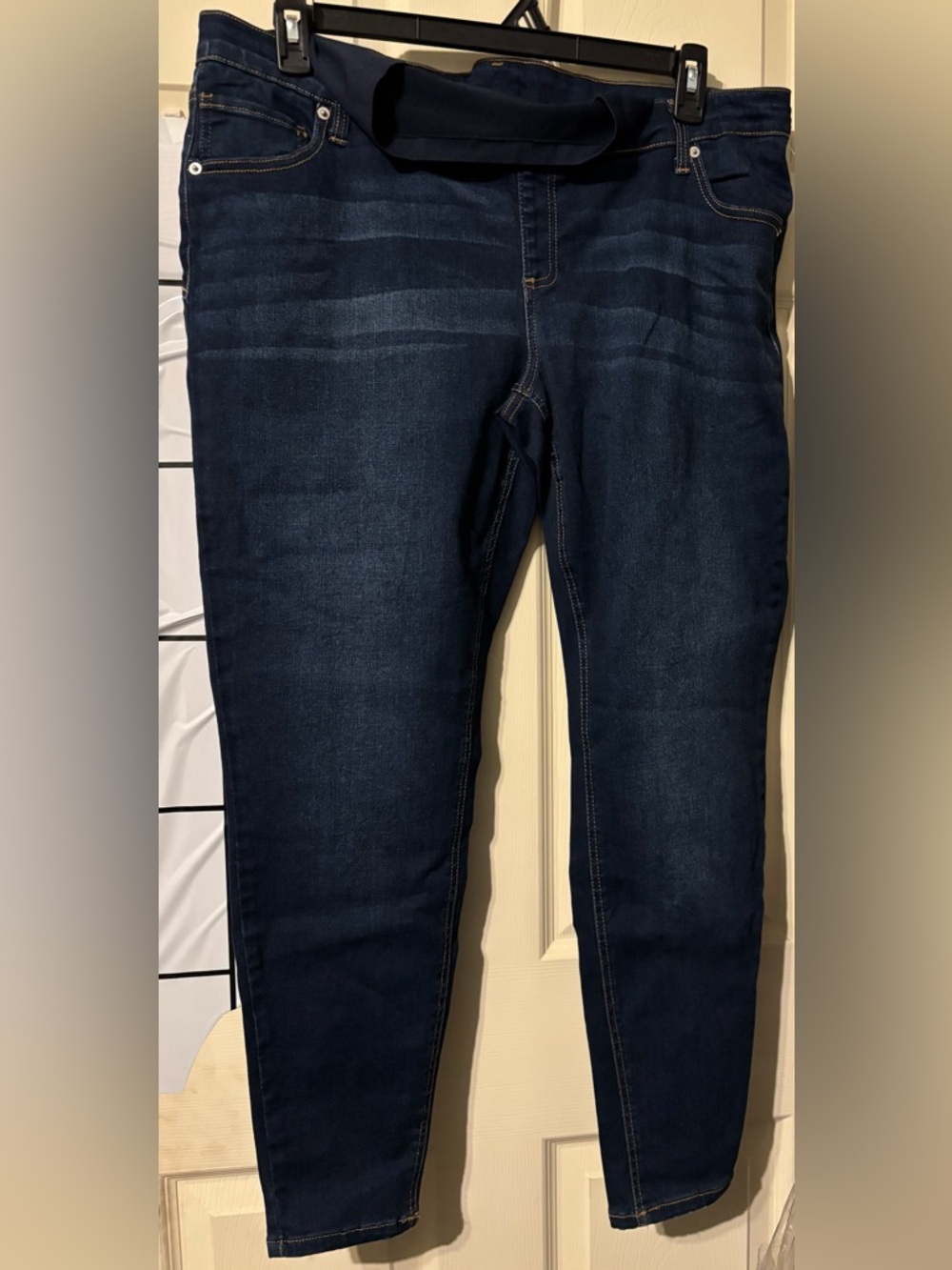 New Time & Tru Maternity Jeans